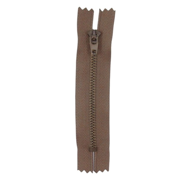Hosen und Taschenreißverschluss hellbraun mit Metallzähne - verschiedene Längen lieferbar